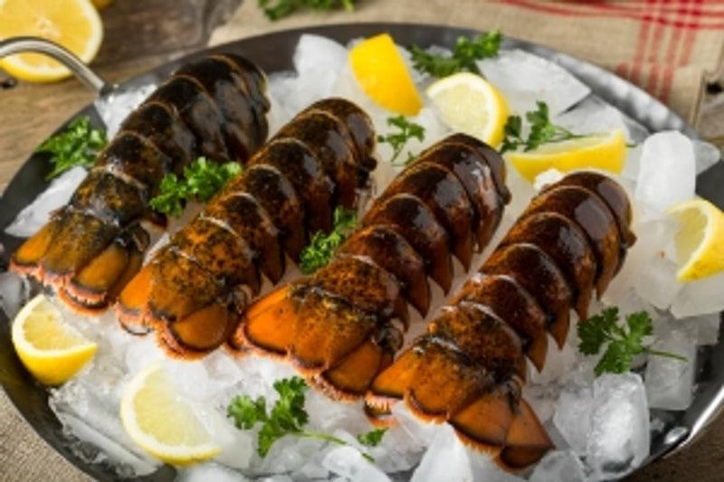 SEAFOOD DELIGHT 5 pounds snow crab 4 four ounce lobster tail and 16/20 shrimp